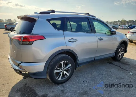 2017 Toyota Rav4 Xle из США, поврежденный, VIN 2T3RFREV1HW602881